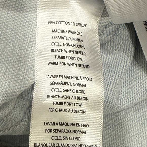 Calvin Klein Women's Light Blue High Rise Mom Denim Jeans 30 / Inseam 27in - Picture 13 of 17